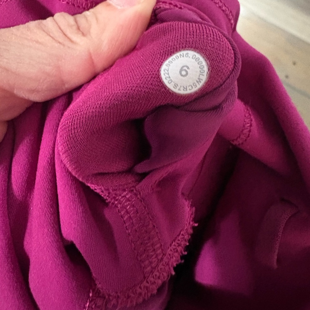 lululemon athletica Magenta Leggings - Picture 2 of 6
